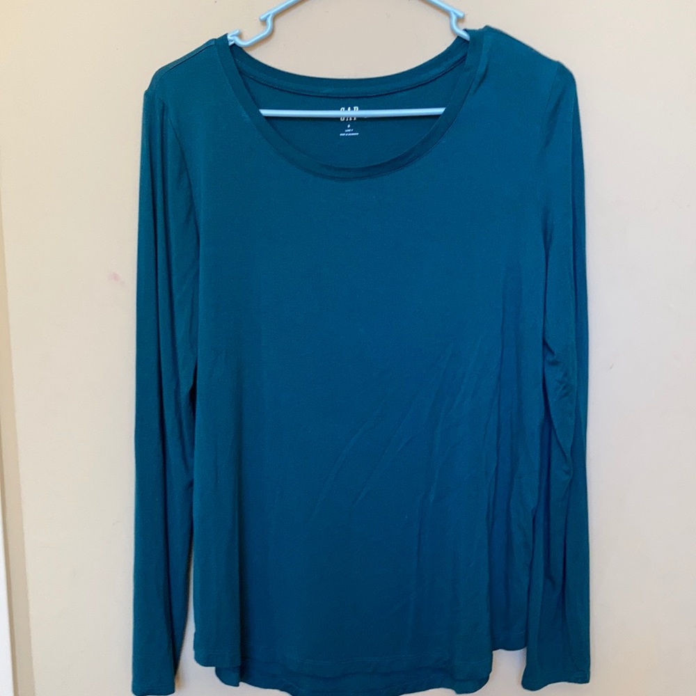 Super soft Gap shirt